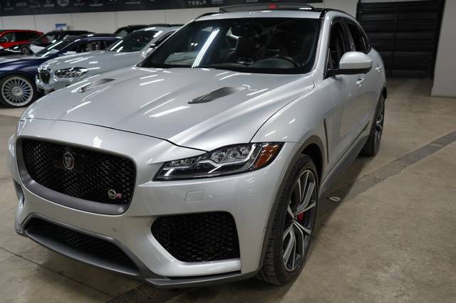 2019 Jaguar F-Pace SVR AWD photo