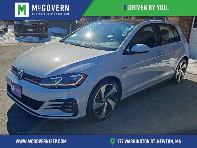 2019 Volkswagen Golf GTI SE FWD photo