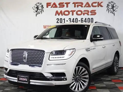 2019 Lincoln Navigator Reserve 4WD photo