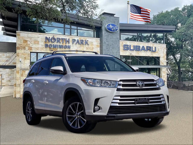 2019 Toyota Highlander XLE AWD photo