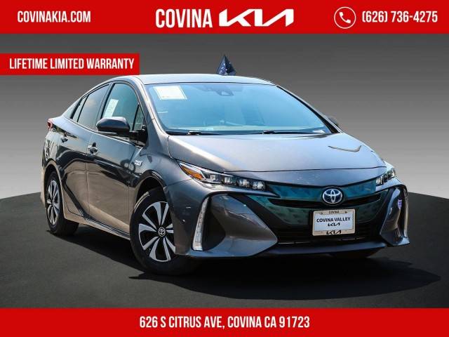 2019 Toyota Prius Prime Premium FWD photo