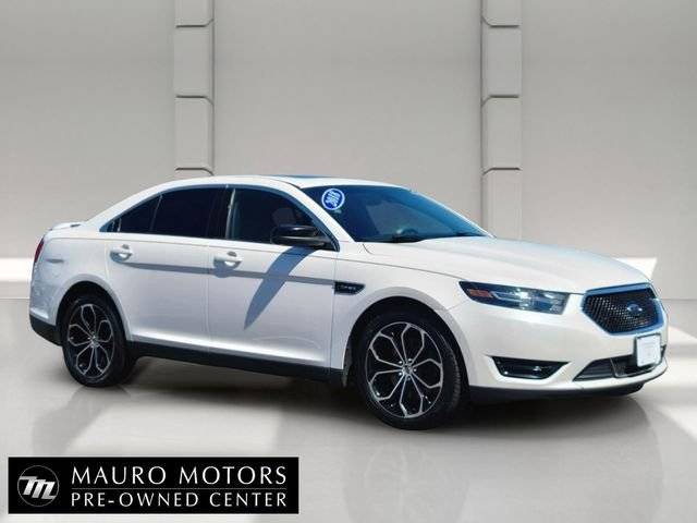 2018 Ford Taurus SHO AWD photo