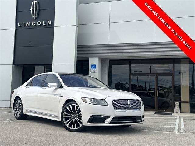 2019 Lincoln Continental Reserve AWD photo