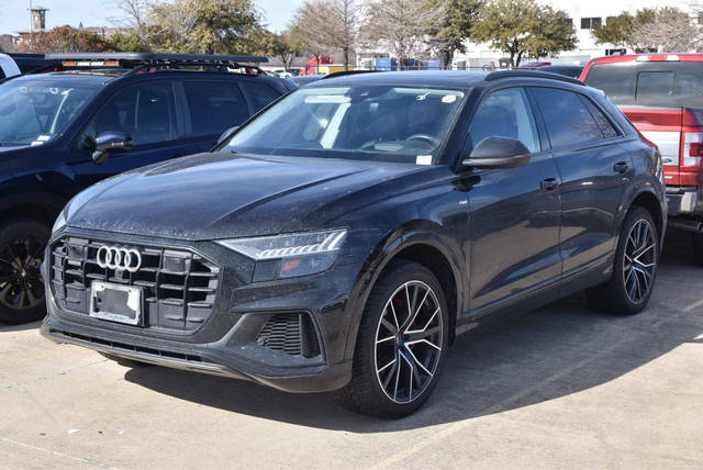 2019 Audi Q8 Prestige AWD photo