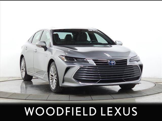 2019 Toyota Avalon Hybrid Limited FWD photo