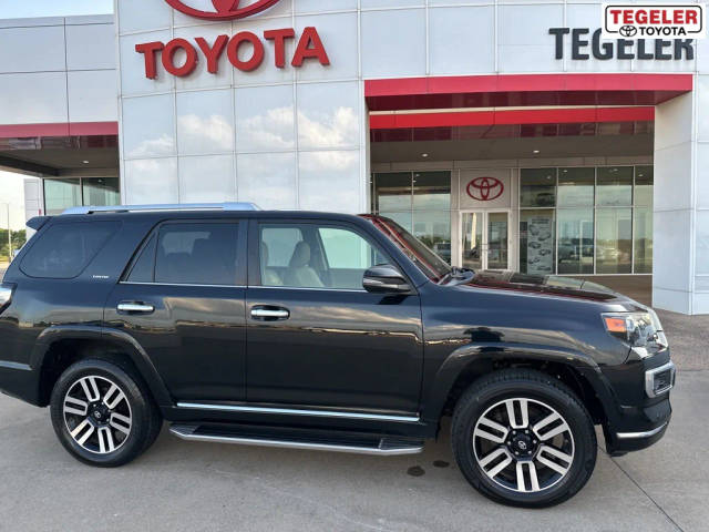 2019 Toyota 4Runner Limited 4WD photo