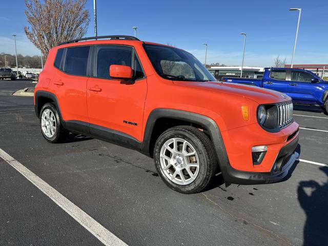 2019 Jeep Renegade Latitude FWD photo