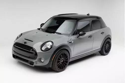 2019 MINI Hardtop 4 Door Cooper S FWD photo