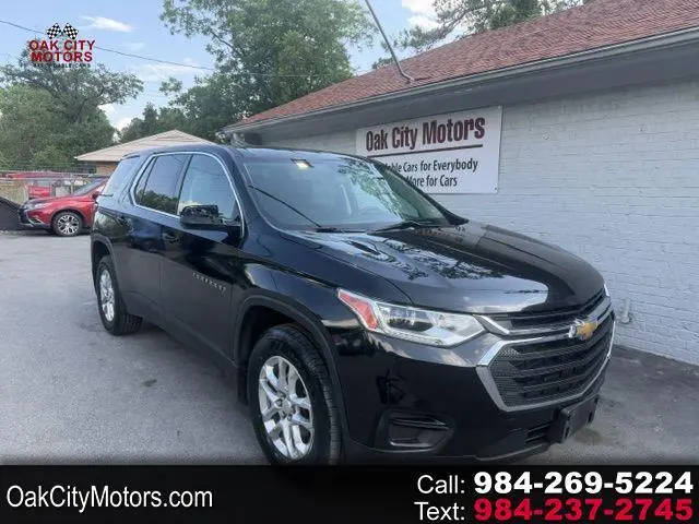 2019 Chevrolet Traverse LS AWD photo