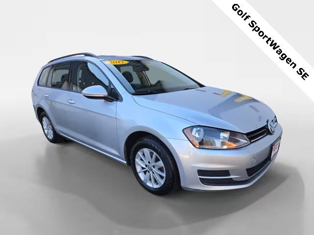 2017 Volkswagen Golf SportWagen S FWD photo