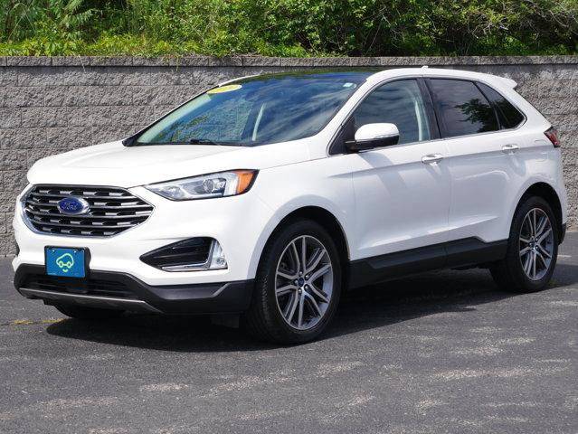 2019 Ford Edge Titanium AWD photo
