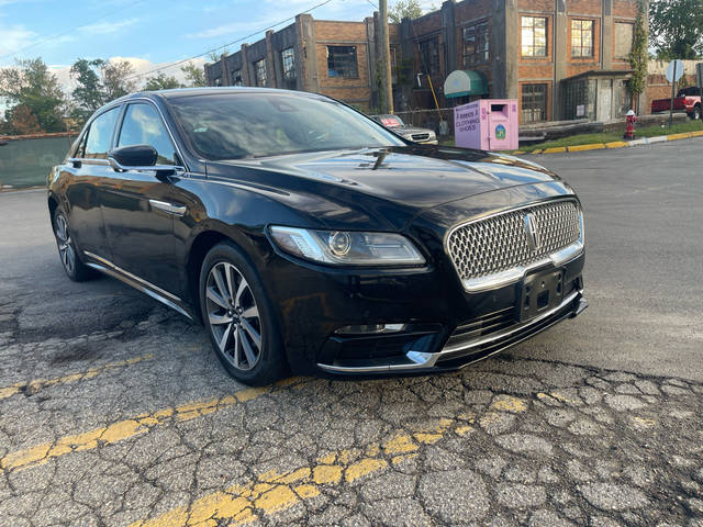 2019 Lincoln Continental Livery AWD photo