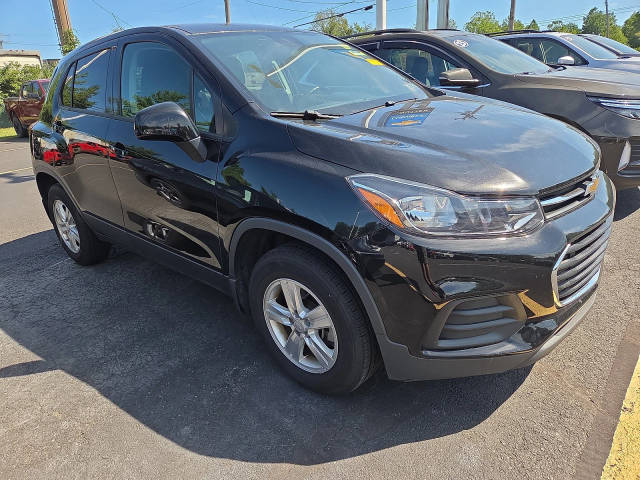 2019 Chevrolet Trax LS AWD photo