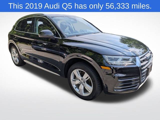 2019 Audi Q5 Premium Plus AWD photo