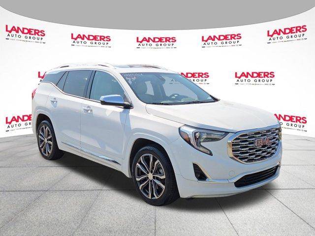 2019 GMC Terrain Denali FWD photo