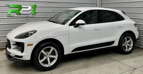 2019 Porsche Macan AWD photo