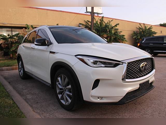 2019 Infiniti QX50 LUXE AWD photo