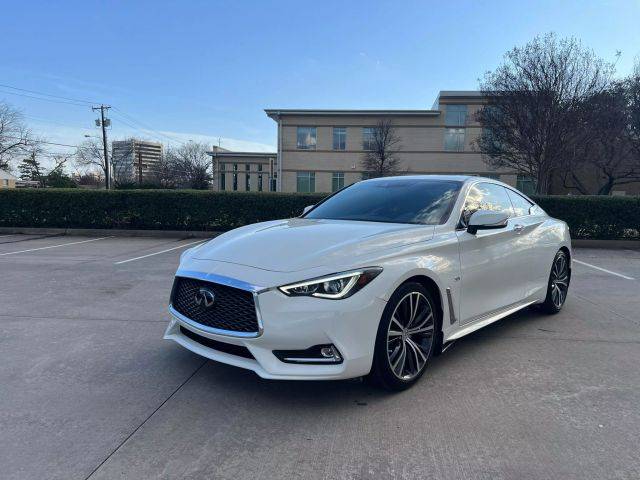 2019 Infiniti Q60 3.0t LUXE RWD photo