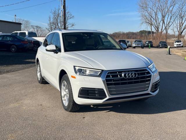 2019 Audi Q5 Premium AWD photo