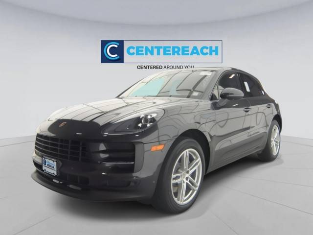 2019 Porsche Macan AWD photo