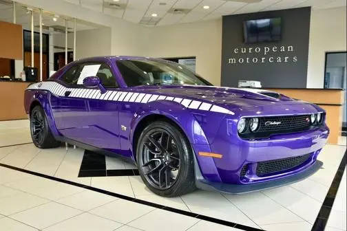 2019 Dodge Challenger R/T Scat Pack Widebody RWD photo