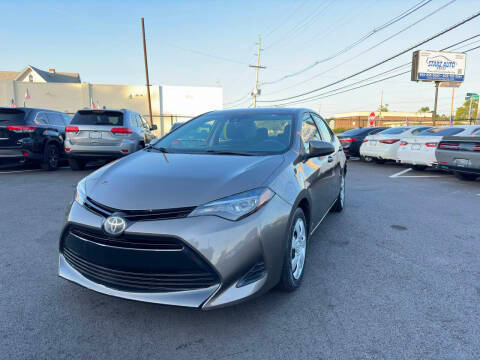 2018 Toyota Corolla LE FWD photo