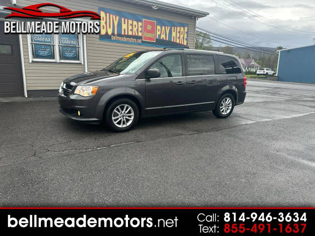 2018 Dodge Grand Caravan SXT FWD photo