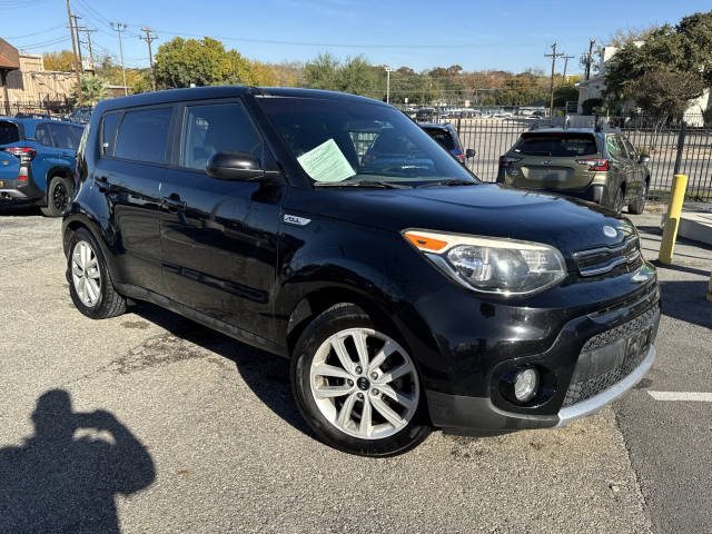 2018 Kia Soul + FWD photo