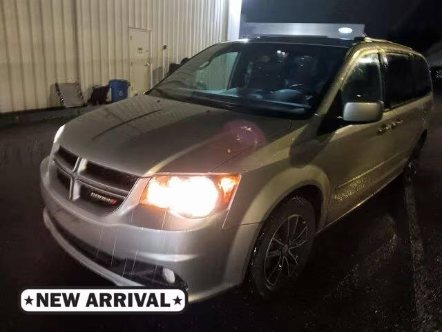 2017 Dodge Grand Caravan GT FWD photo