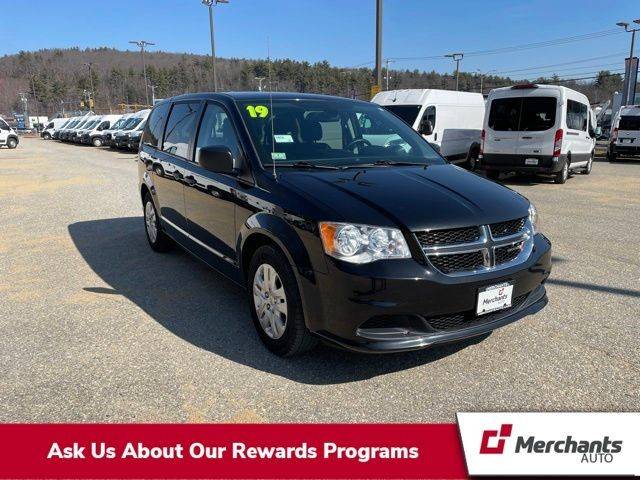 2019 Dodge Grand Caravan SE FWD photo