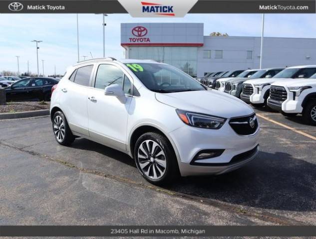 2019 Buick Encore Essence AWD photo