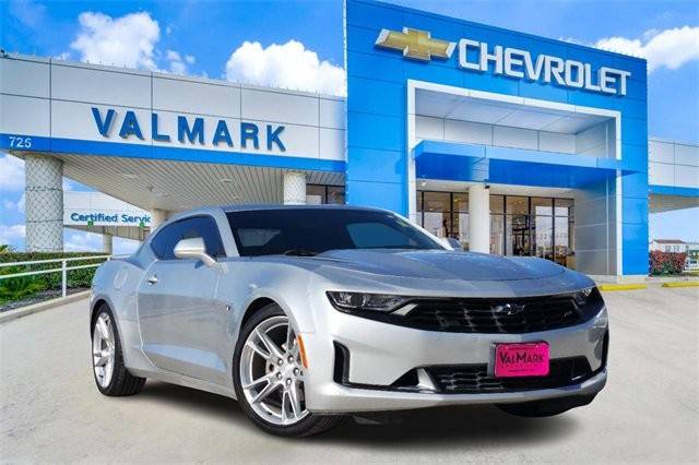 2019 Chevrolet Camaro 1LT RWD photo