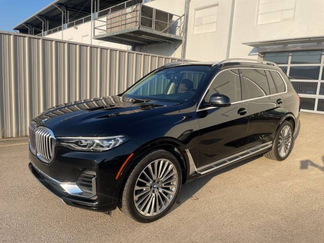 2019 BMW X7 xDrive40i AWD photo