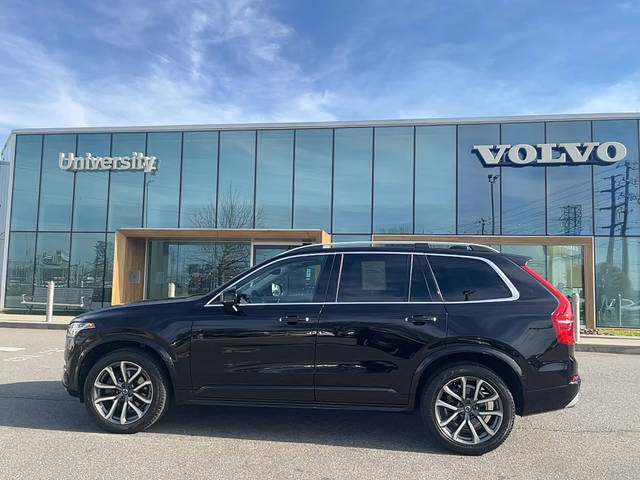 2019 Volvo XC90 Momentum AWD photo