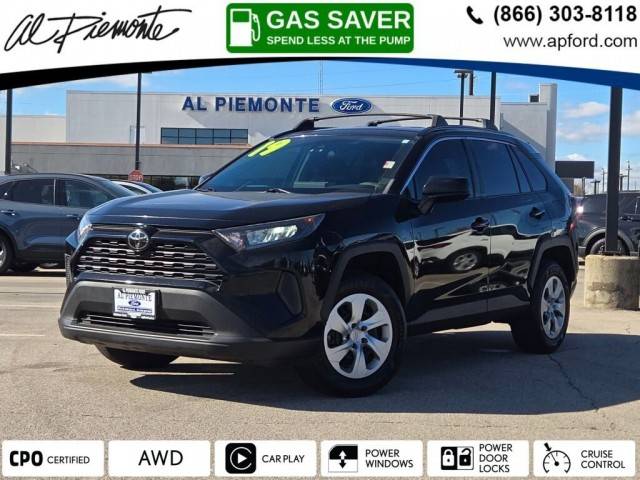 2019 Toyota RAV4 LE AWD photo