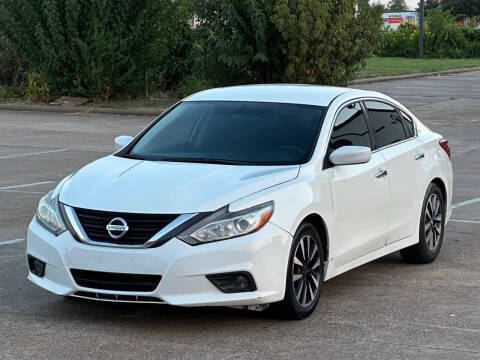 2018 Nissan Altima 2.5 SV FWD photo