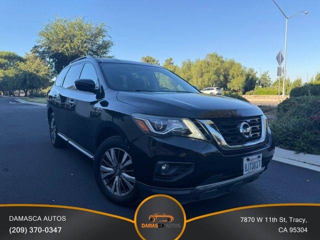 2019 Nissan Pathfinder SV 4WD photo