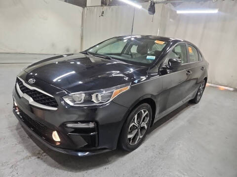 2019 Kia Forte LXS FWD photo