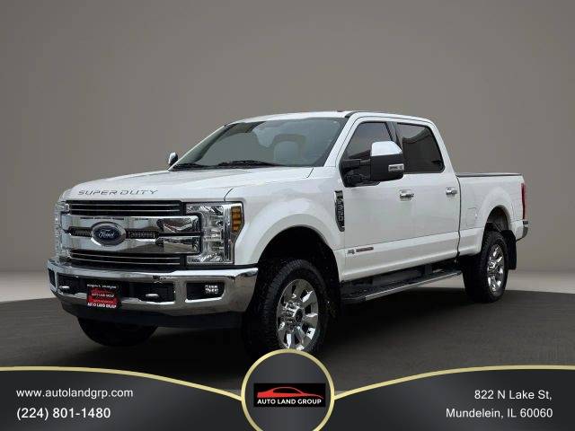 2019 Ford F-350 Super Duty LARIAT 4WD photo