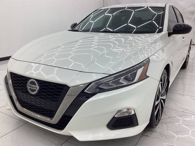 2019 Nissan Altima 2.5 SR FWD photo