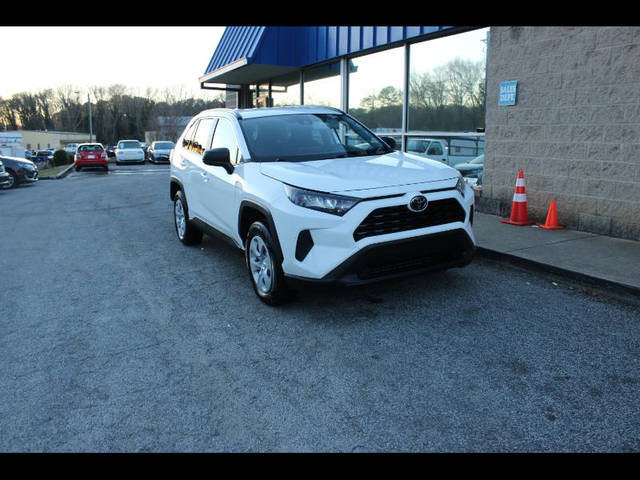 2019 Toyota RAV4 LE FWD photo