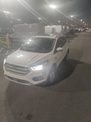 2019 Ford Escape Titanium FWD photo