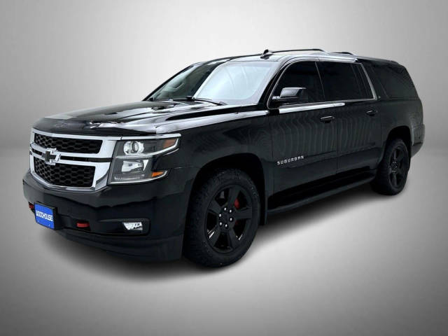 2019 Chevrolet Suburban LT 4WD photo