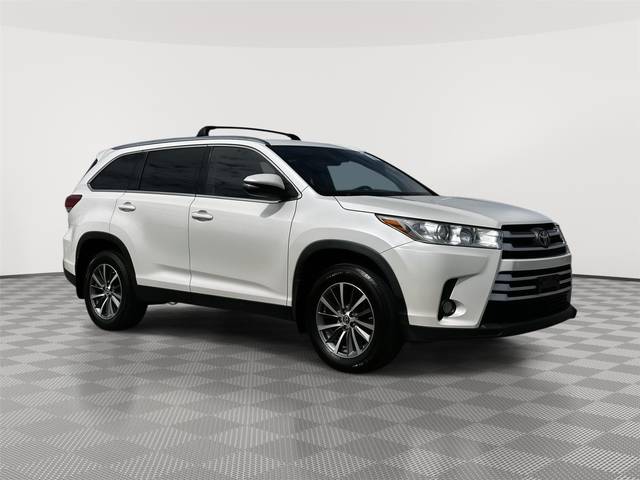 2019 Toyota Highlander XLE AWD photo