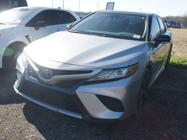 2019 Toyota Camry XSE V6 FWD photo