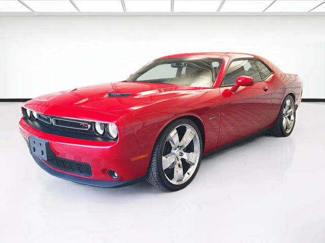 2015 Dodge Challenger R/T RWD photo