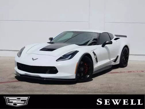 2019 Chevrolet Corvette Grand Sport 2LT RWD photo