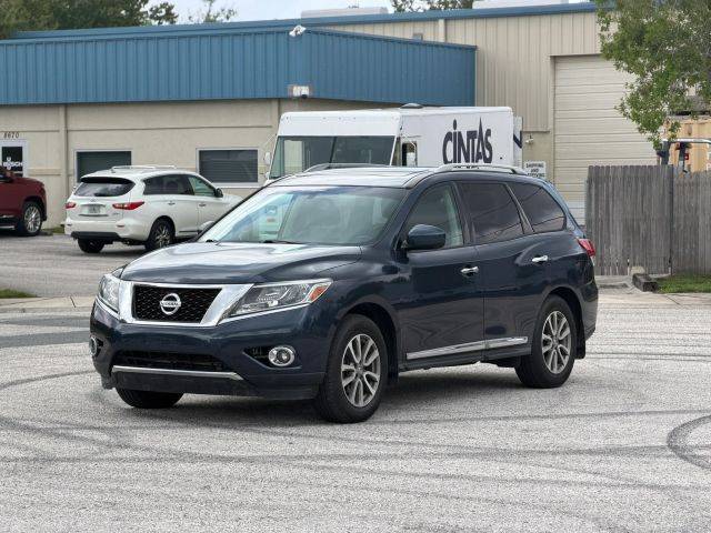 2016 Nissan Pathfinder SL 4WD photo