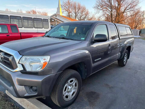 2015 Toyota Tacoma  RWD photo