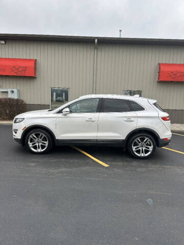 2019 Lincoln MKC Reserve AWD photo